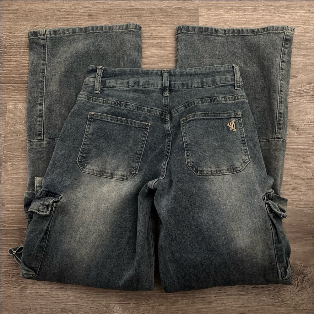 VIP Denim Jeans - Picture 3 of 6